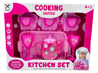 ZESTAW NACZYŃ W PUDEŁKU K1072